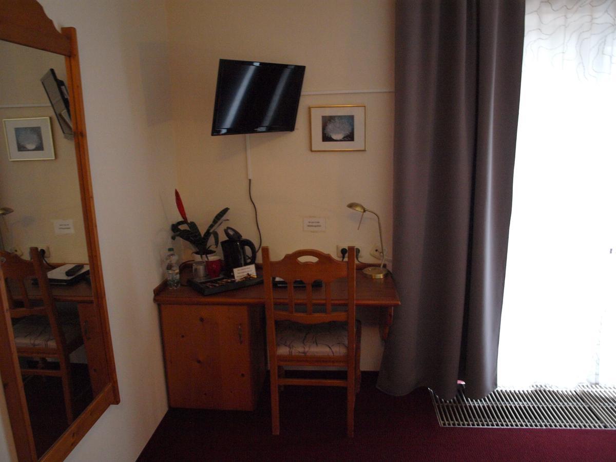Gaestehaus Engelgasse ヘルツォーゲンアウラッハ エクステリア 写真