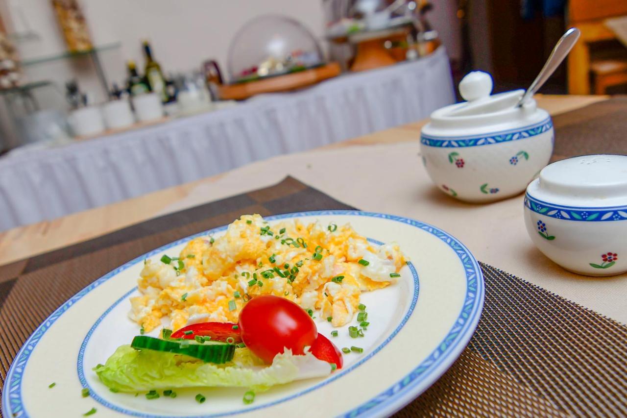 Gaestehaus Engelgasse ヘルツォーゲンアウラッハ エクステリア 写真